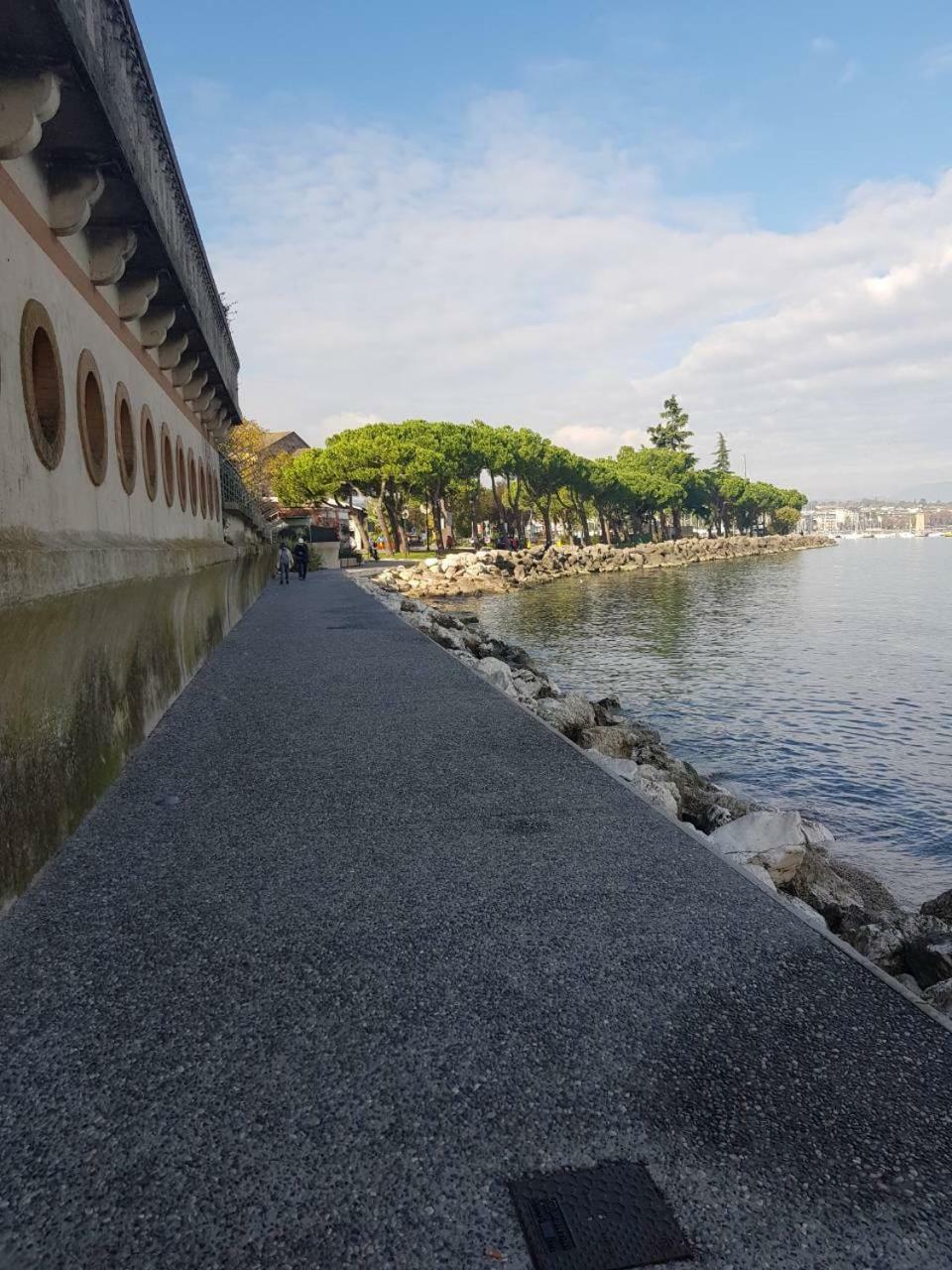 Atico Hotel Desenzano del Garda Exterior photo
